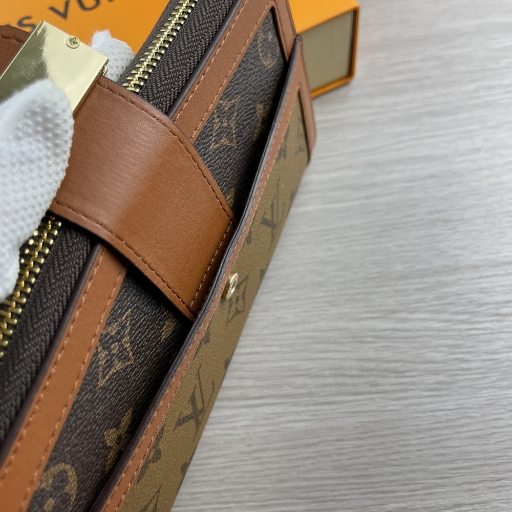 <AUTHENTIC>Louis Vuitton  wallet - Picture 5 of 7